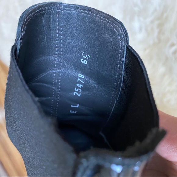 Stuart Weitzman High Shine Patent Heeled Booties Size 6.5 - Picture 8 of 15